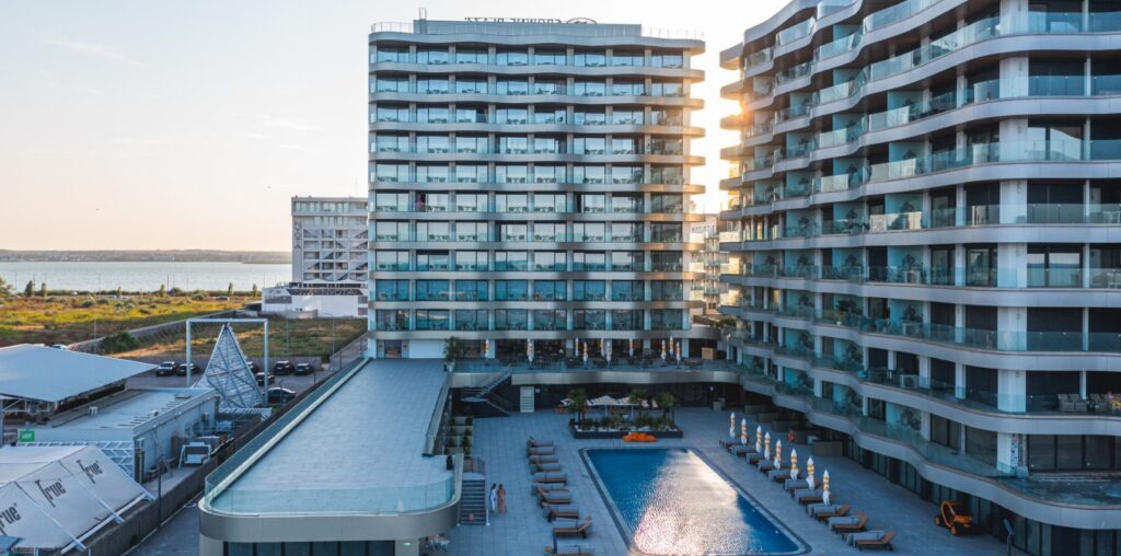 Crowne-Plaza-Constanta