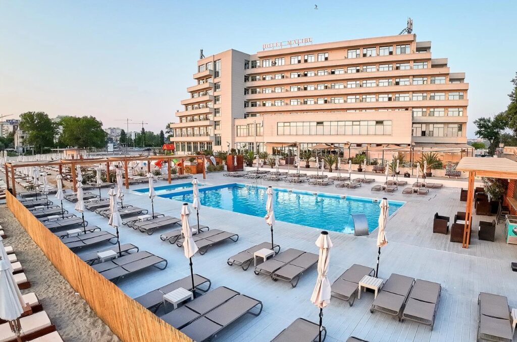 Hotel-Malibu-Mamaia