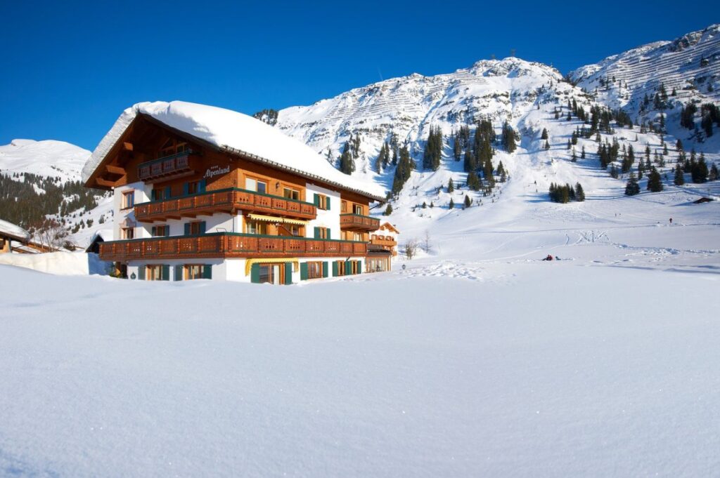Landhaus-Alpenland-Zug
