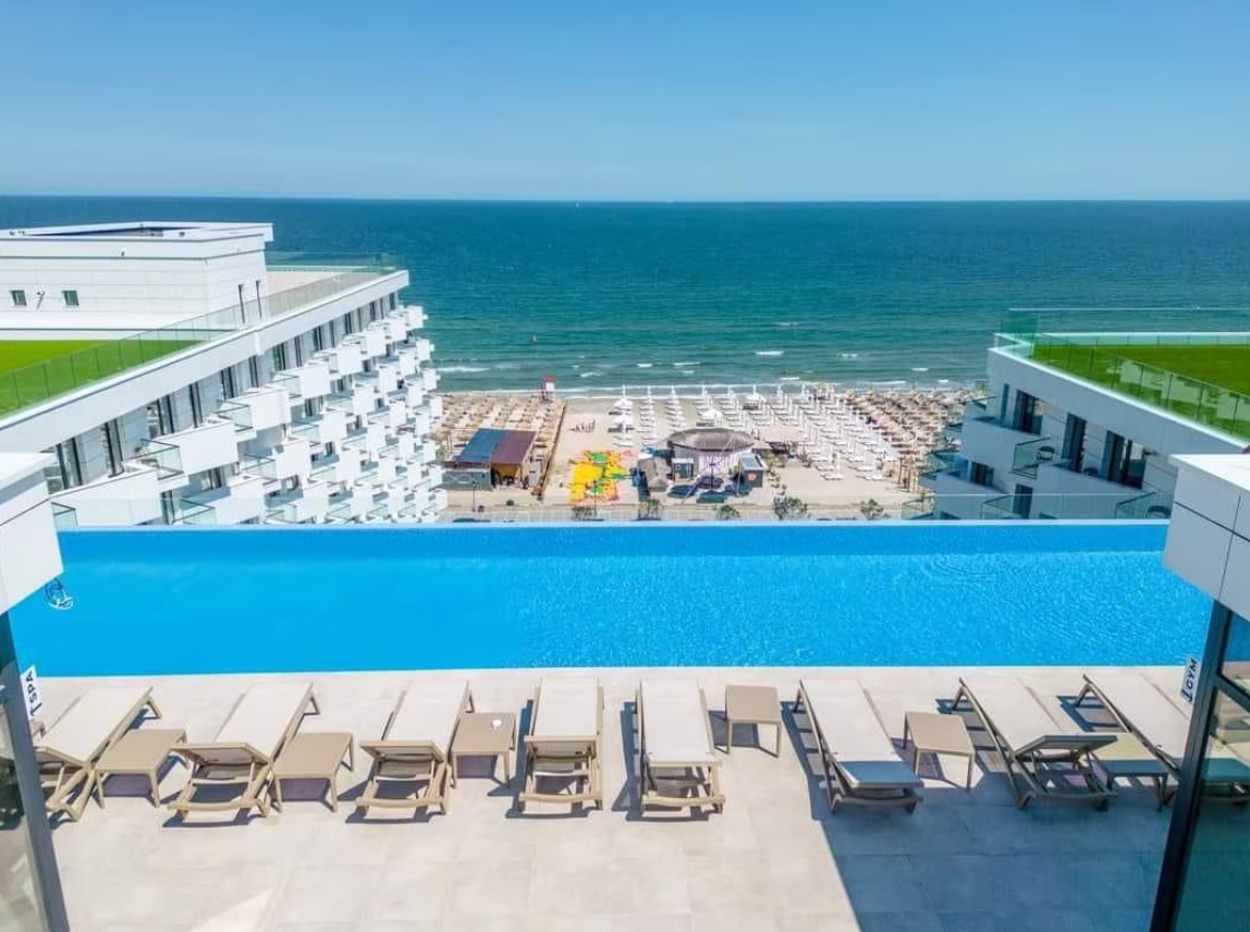 Waterfront-Hotels-in-Mamaia