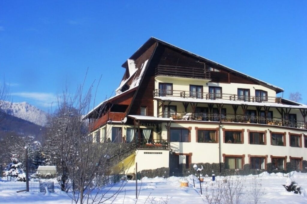 Bran-Belvedere-International
